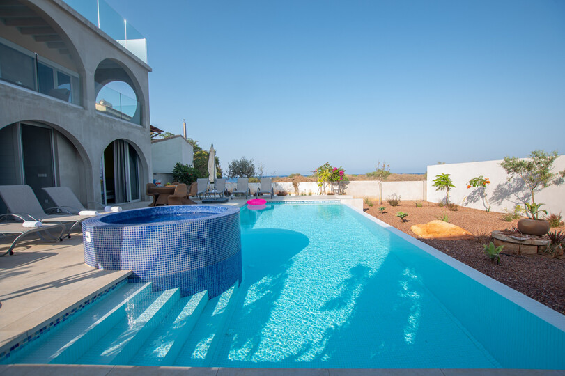 Your 5 Star Beach Villa in Famagusta Villa 1024