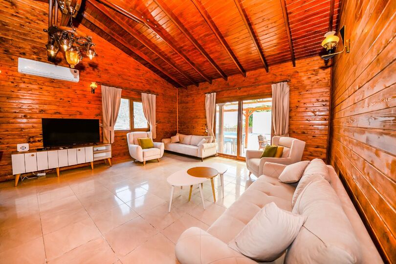 Exclusive Villa with Breathtaking Views, Islamlar Villa 1070