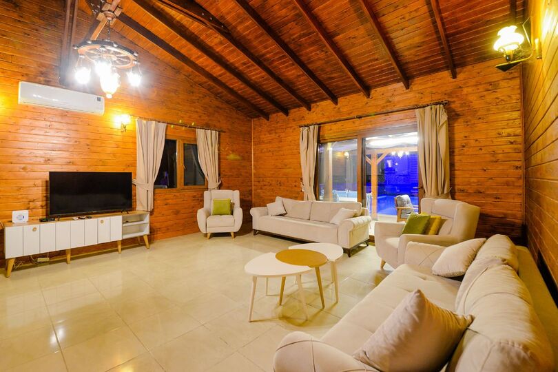Exclusive Villa with Breathtaking Views, Islamlar Villa 1070