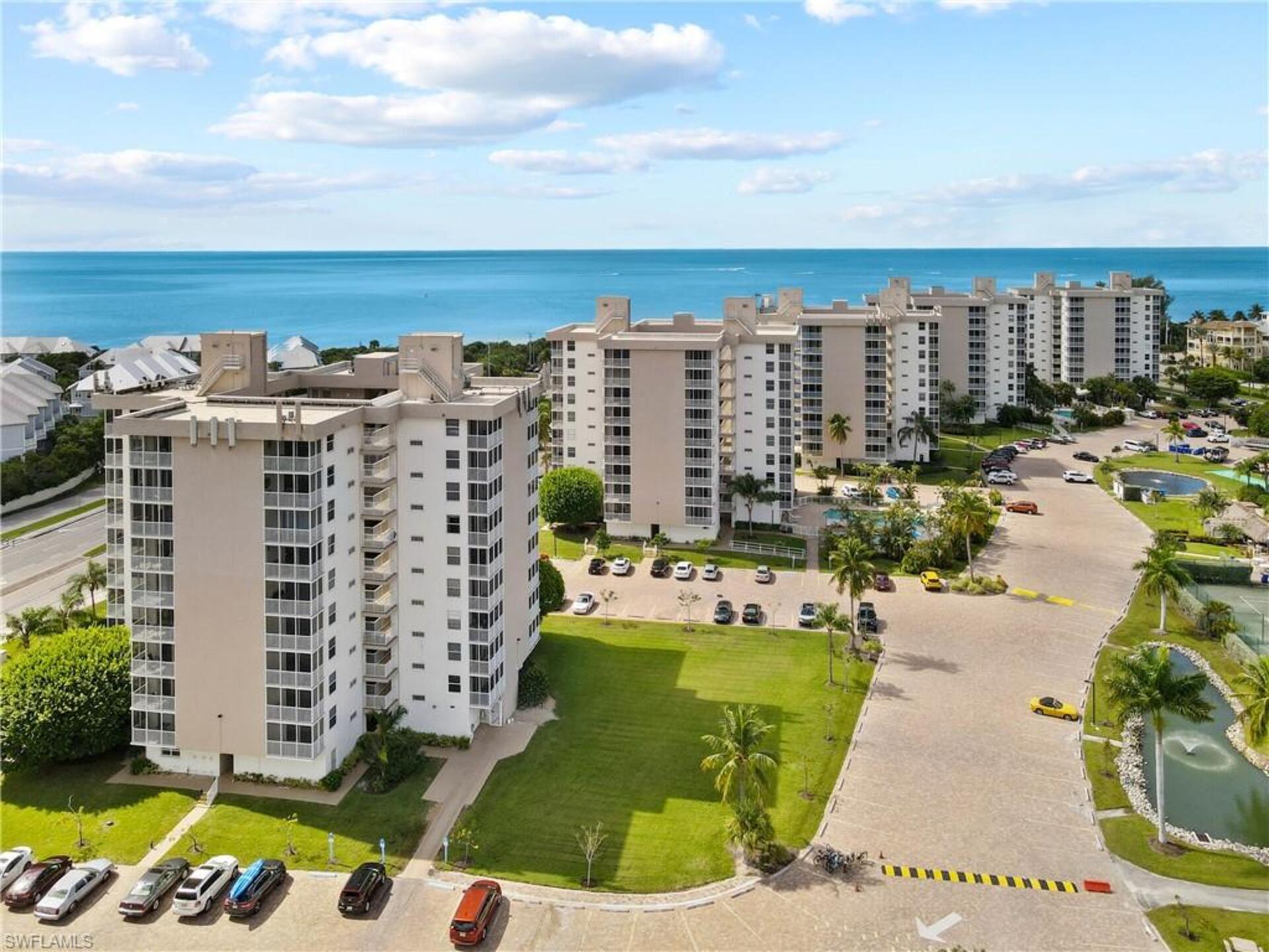 The Ultimate 1 Bedroom Condo on Bonita Beach, Florida Condo 5954