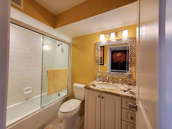 The Ultimate 2 Bedroom Condo on Sea Isles, Florida Condo 5947