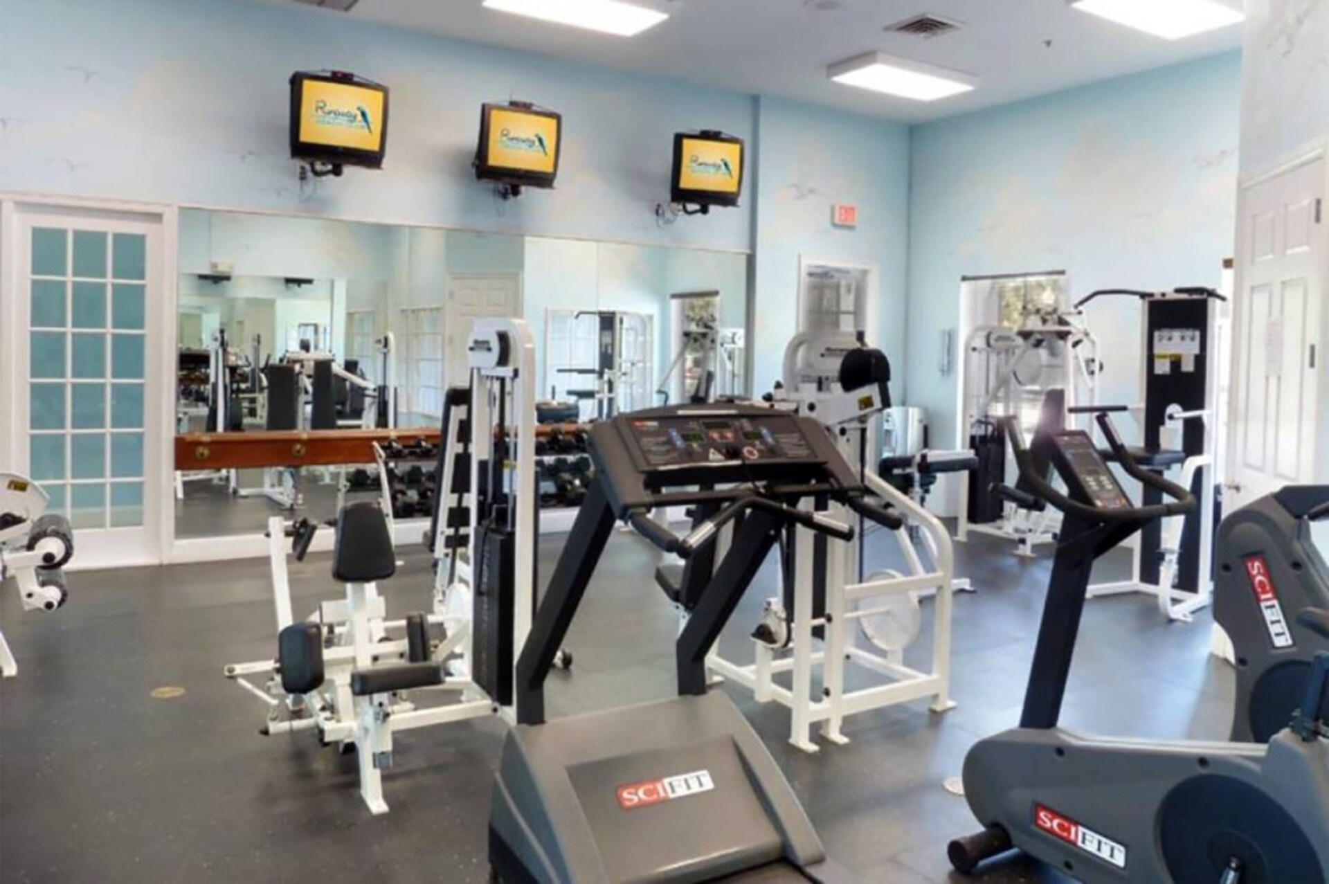 Luxury Contemporary Style Condo on Runaway Beach Club, Florida Condo 5984