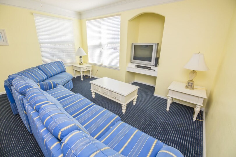 Luxury Condo with Fantastic Private Pool on Runaway Beach Club, Florida Condo 5985