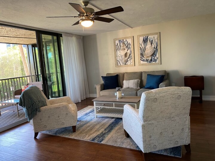 Exclusive Condo in One of Prestigious Resorts, Sea Isles, Florida Condo 5957, Bonita Springs, United States