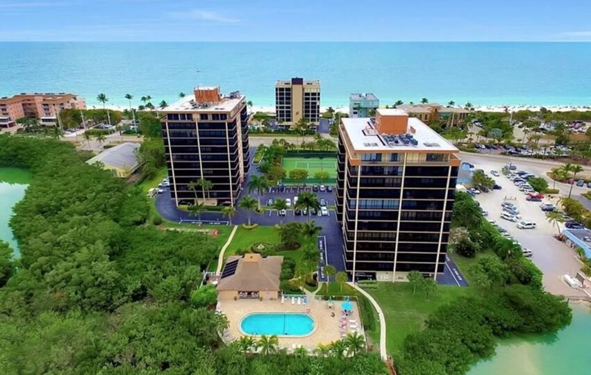 Exclusive Condo in One of Prestigious Resorts, Sea Isles, Florida Condo 5957