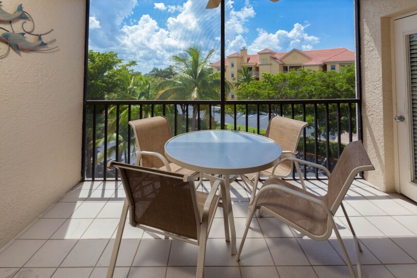 Exclusive Condo in One of  most Prestigious Resorts, Santa Maria Harbor Resort, Florida Condo 5956