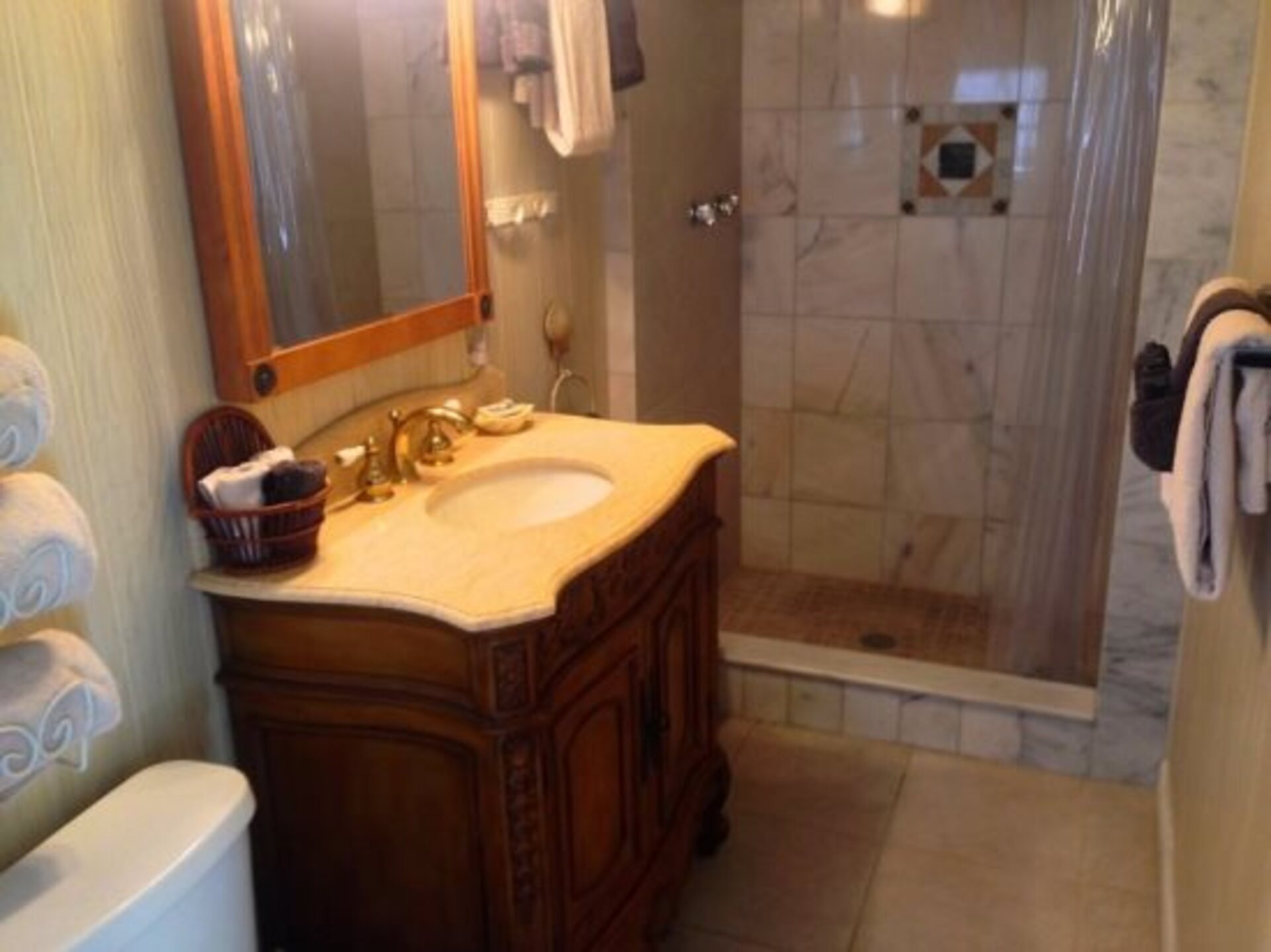 5 Star Cottage in one of the most Prestigious Areas in Gulf Breeze Vacation, Florida Cottage 5960