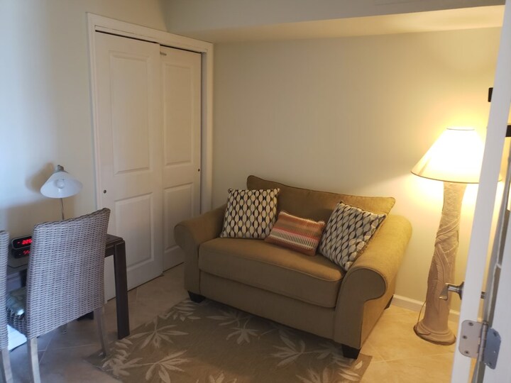 Exclusive Condo in One of most Prestigious Resorts, Bonita Beach, Florida Condo 5966
