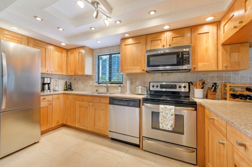 The Ultimate 2 Bedroom Condo on Sea Isles, Florida Condo 5936