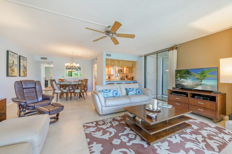 The Ultimate 2 Bedroom Condo on Sea Isles, Florida Condo 5936
