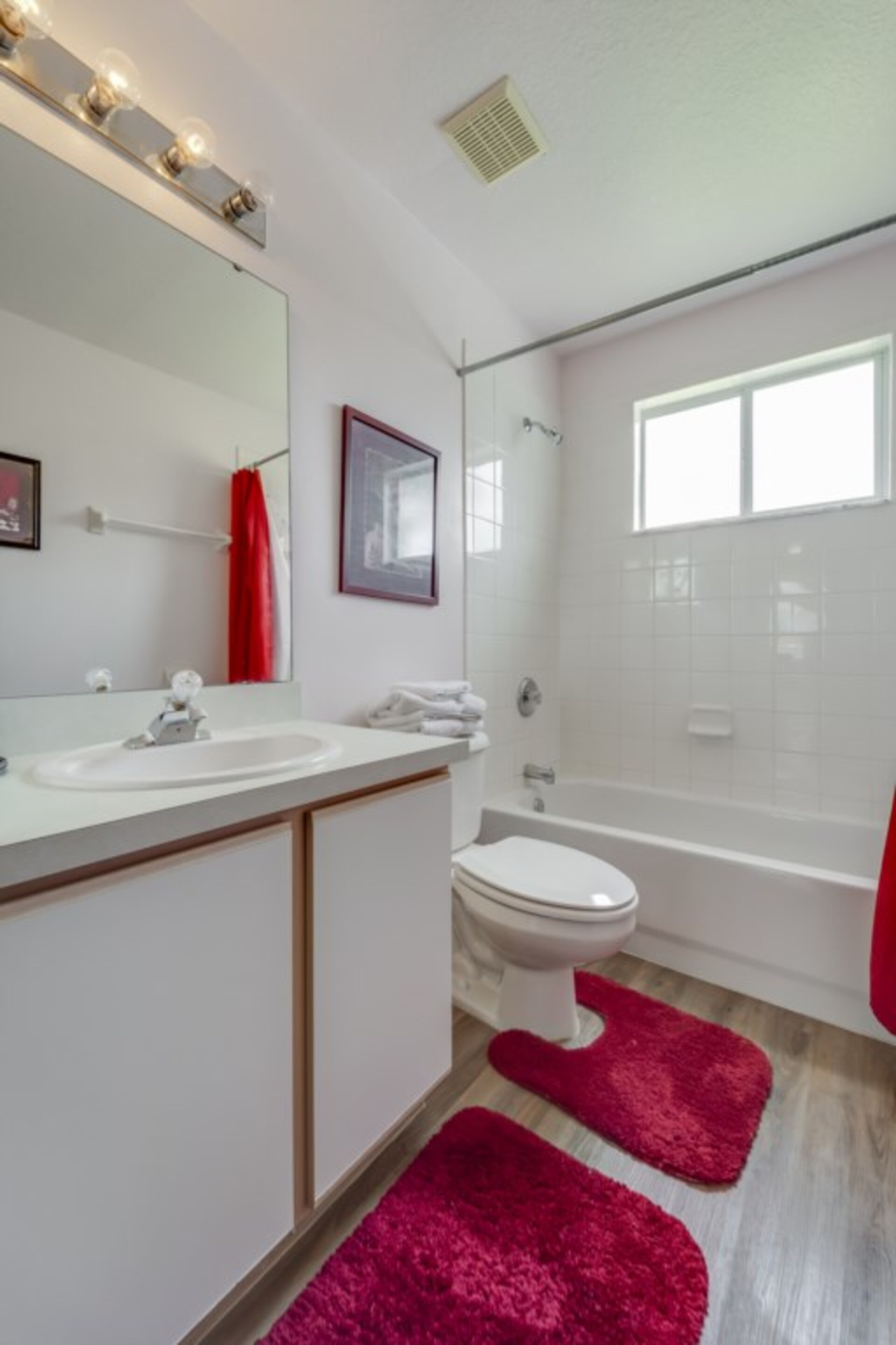 Luxury Contemporary Style Condo on Villas at Island Club, Florida Condo 6016