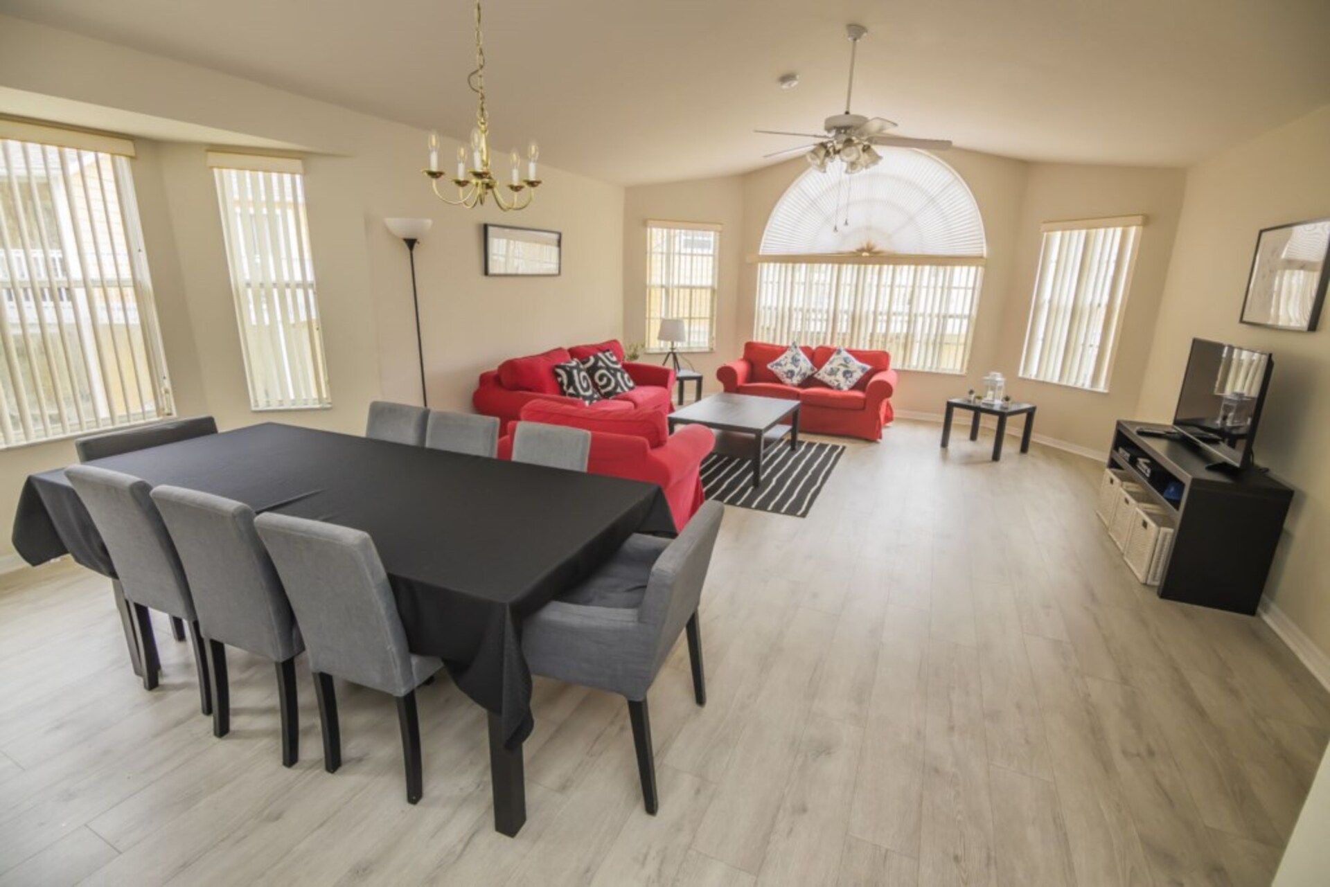 Luxury Contemporary Style Condo on Villas at Island Club, Florida Condo 6017