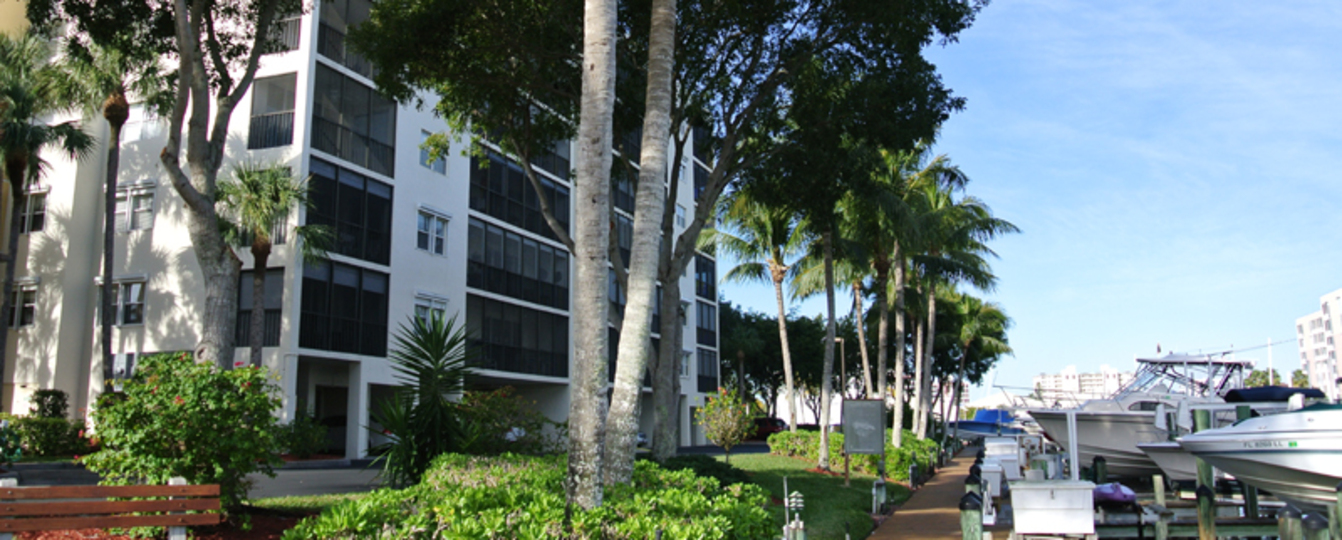 Luxury Contemporary Style Condo on Hibiscus Point, Florida Condo 5933