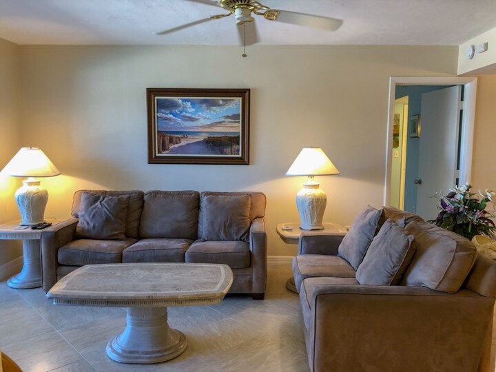 The Ultimate 2 Bedroom Condo on Santa Maria Harbor Resort, Florida Condo 5934