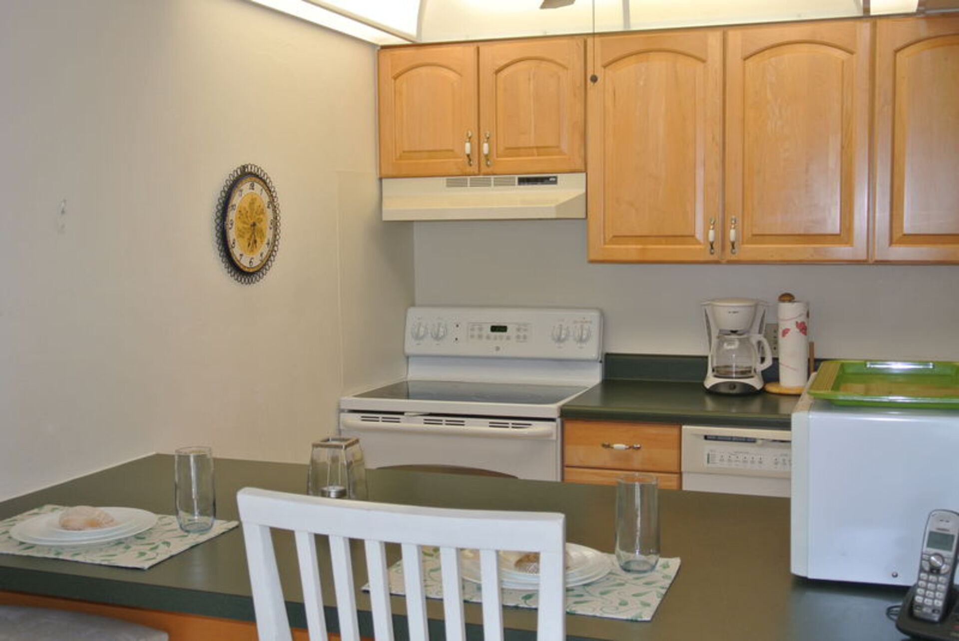 The Ultimate 2 Bedroom Condo on Dolphin Way, Florida Condo 5935