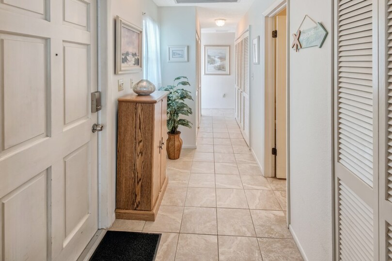 The Ultimate Beachfront 3 Bedroom Villa, Florida Villa 5926