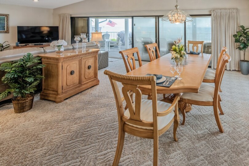 The Ultimate Beachfront 3 Bedroom Villa, Florida Villa 5926