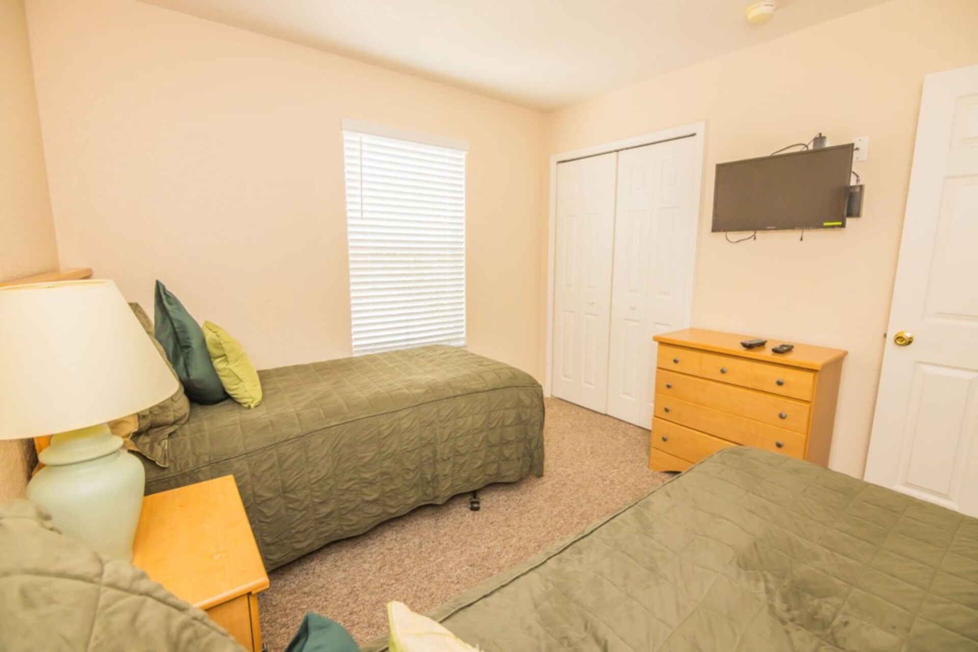 5 Star Townhouse in one of the most Prestigious Areas in Regal Palms Resort, Florida Townhouse 4070
