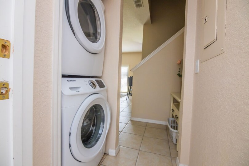 5 Star Townhouse in one of the most Prestigious Areas in Regal Palms Resort, Florida Townhouse 4070