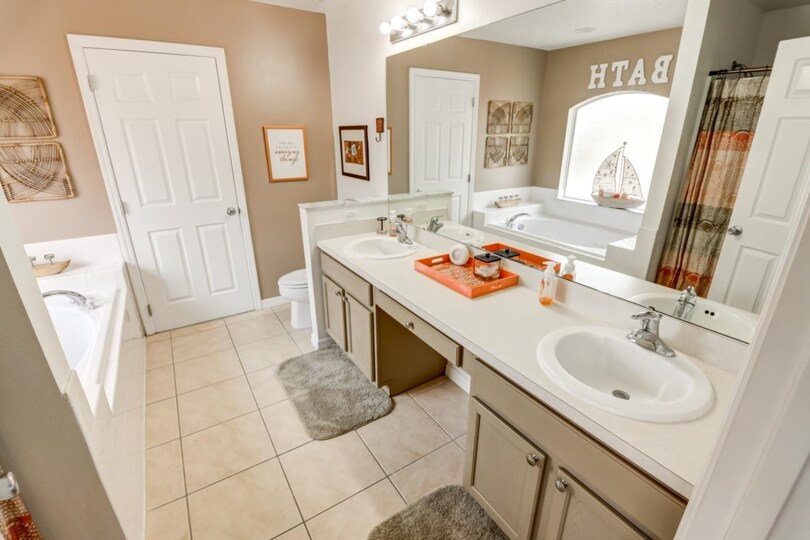 Luxury Contemporary Style Villa on The Abbey at West Haven, Florida Villa 6088