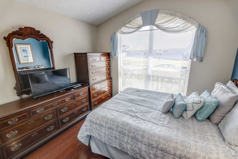 5 Star Villa with Private Pool on Indian Creek, Florida Villa 6109