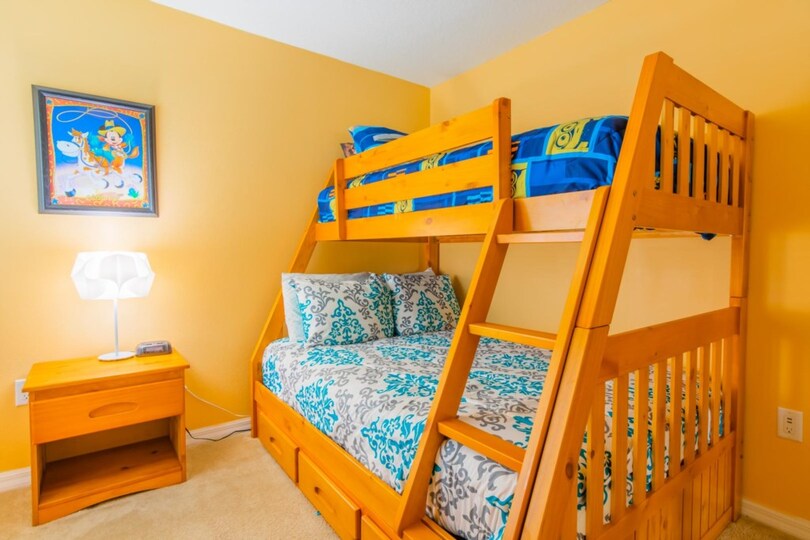 Exclusive Holiday Villa on Sunrise Lakes vacation, minutes from Disney, Florida Villa 5970