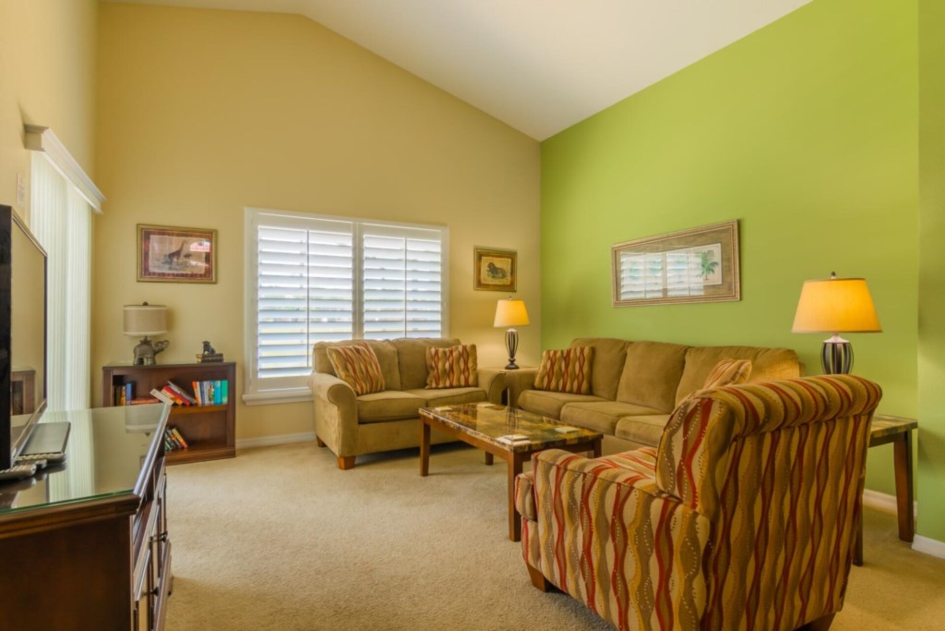 Exclusive Holiday Villa on Sunrise Lakes vacation, minutes from Disney, Florida Villa 5970