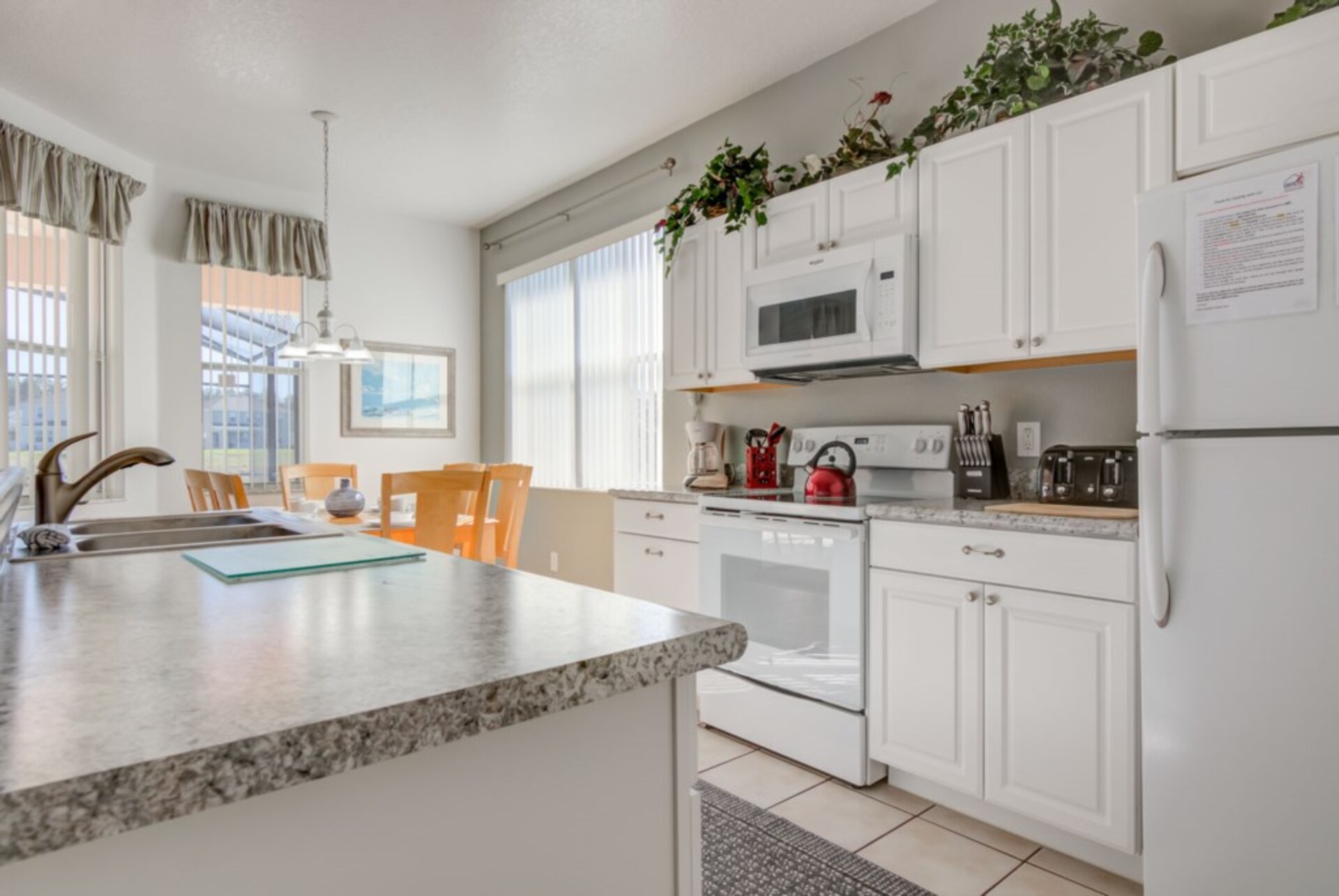 5 Star in one of the most Prestigious Areas in Calabay Parc at Tower Lake, Florida Villa 6117