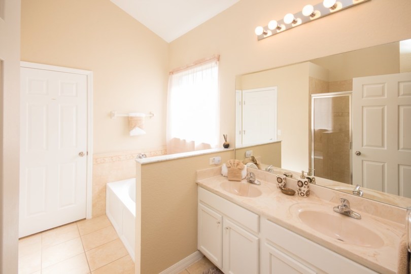 Luxury Villa with Fantastic Private Pool on The Abbey at West Haven, Florida Villa 6138