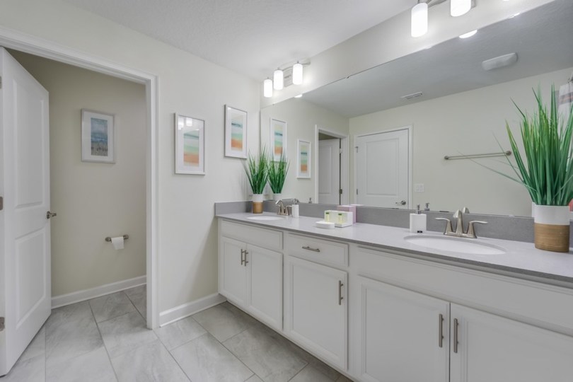 Exclusive Townhouse in Prestigious Resorts, Champions Gate Resort, Florida Townhouse 4213
