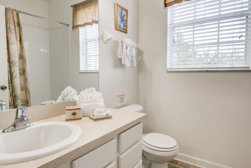 5 Star Villa in one of the most Prestigious Areas in Windsor Hills Resort, Florida Condo 6178