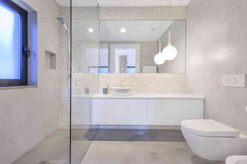 5 Star Villa Magnolia – Luxury Lakefront Retreat