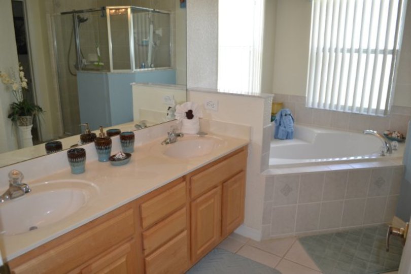 Luxury Contemporary Style Villa on West Haven Resort, Florida Villa 6179