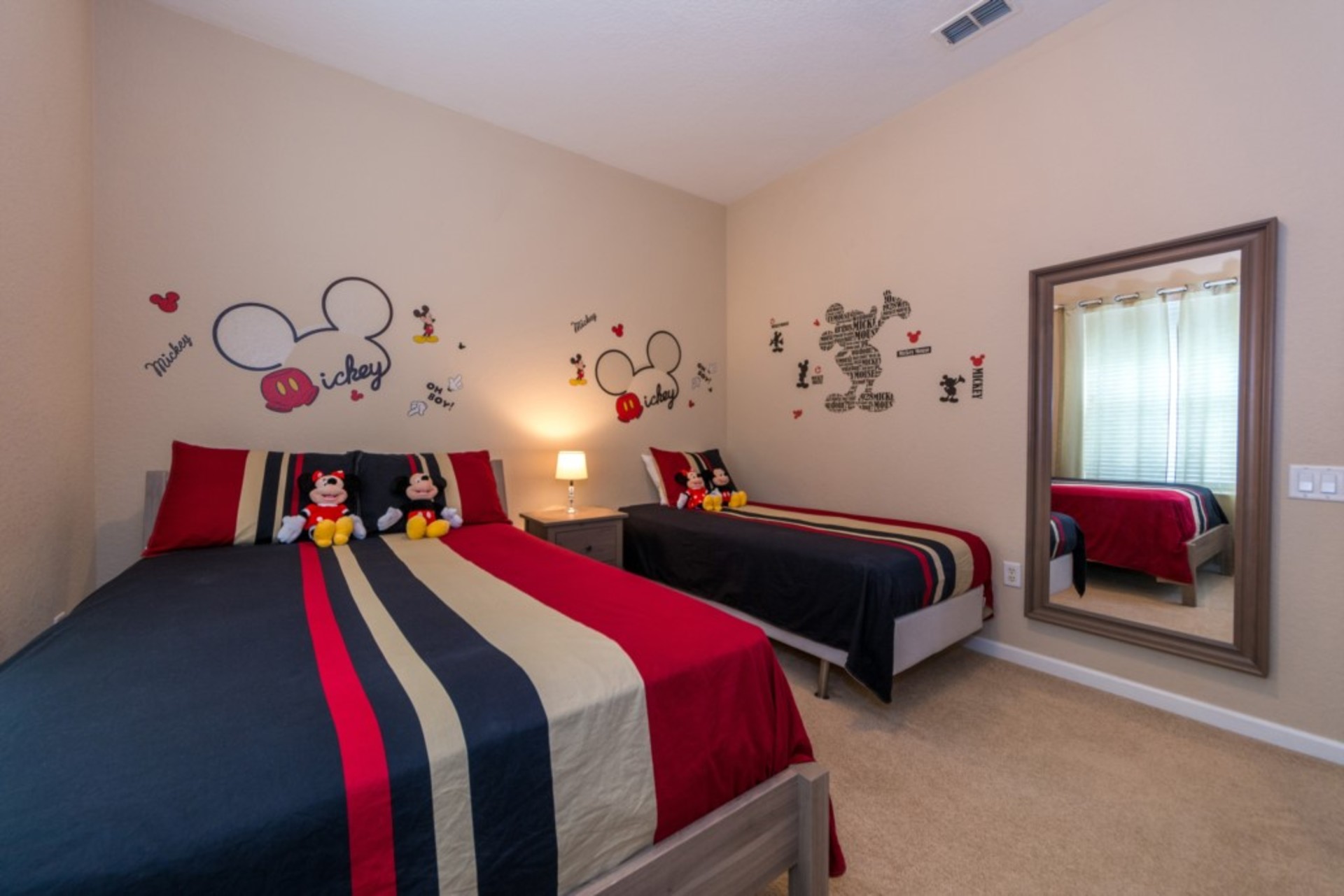 The Ultimate 4 Bedroom Apartment on Orange County, Florida Apartment 6180
