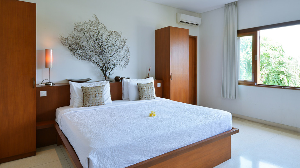 Amazing 5 Star Villa With 2 Relaxing Pools , Bali Villa 2136