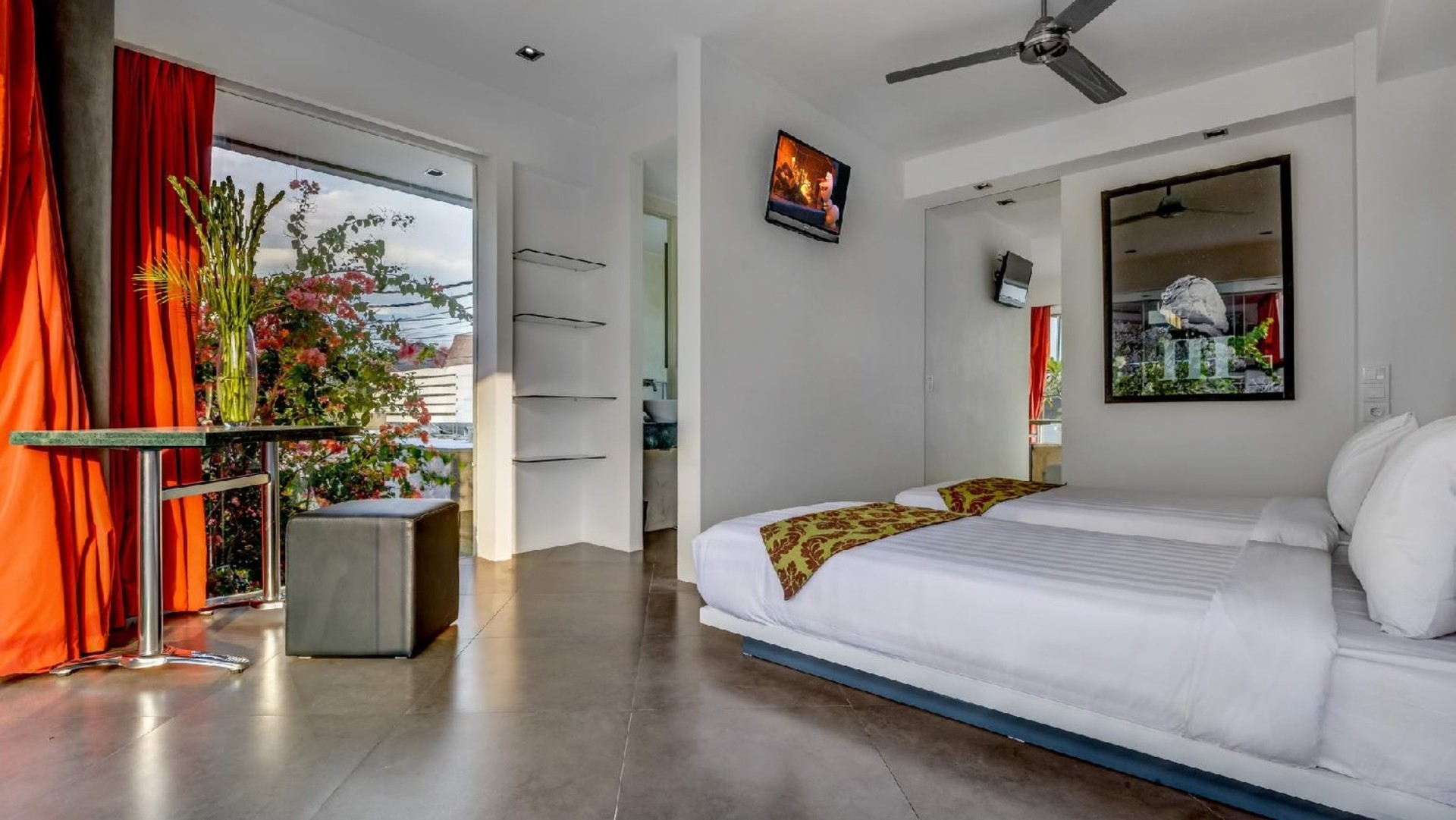 Beautiful Villa with Private Pool & Sunny Environment, Bali Villa 2138