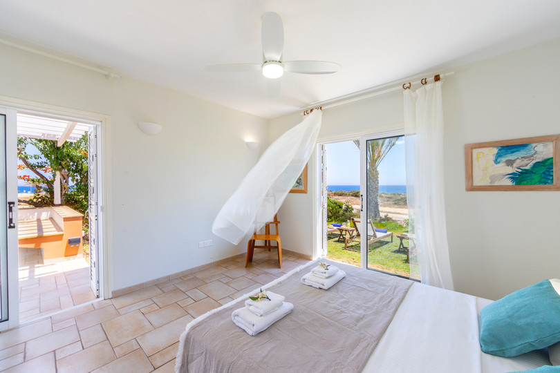 Beachfront Protaras Villa 1031