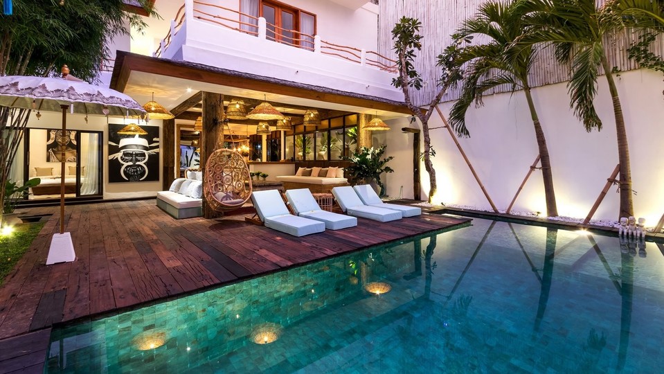 Peaceful 4 Bedroom Vacation Villa With Pool, Bali Villa 2205, Seminyak, Indonesia