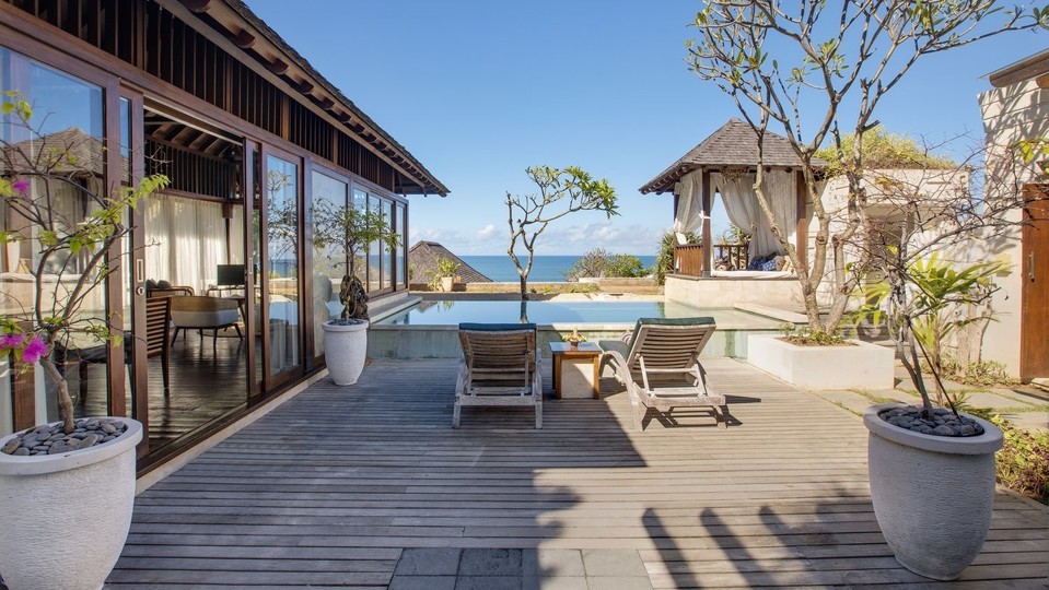 Peaceful 16BR Villa W/ Pool in Bali, Bali Villa 2209, Jalan Batu Belig, Indonesia