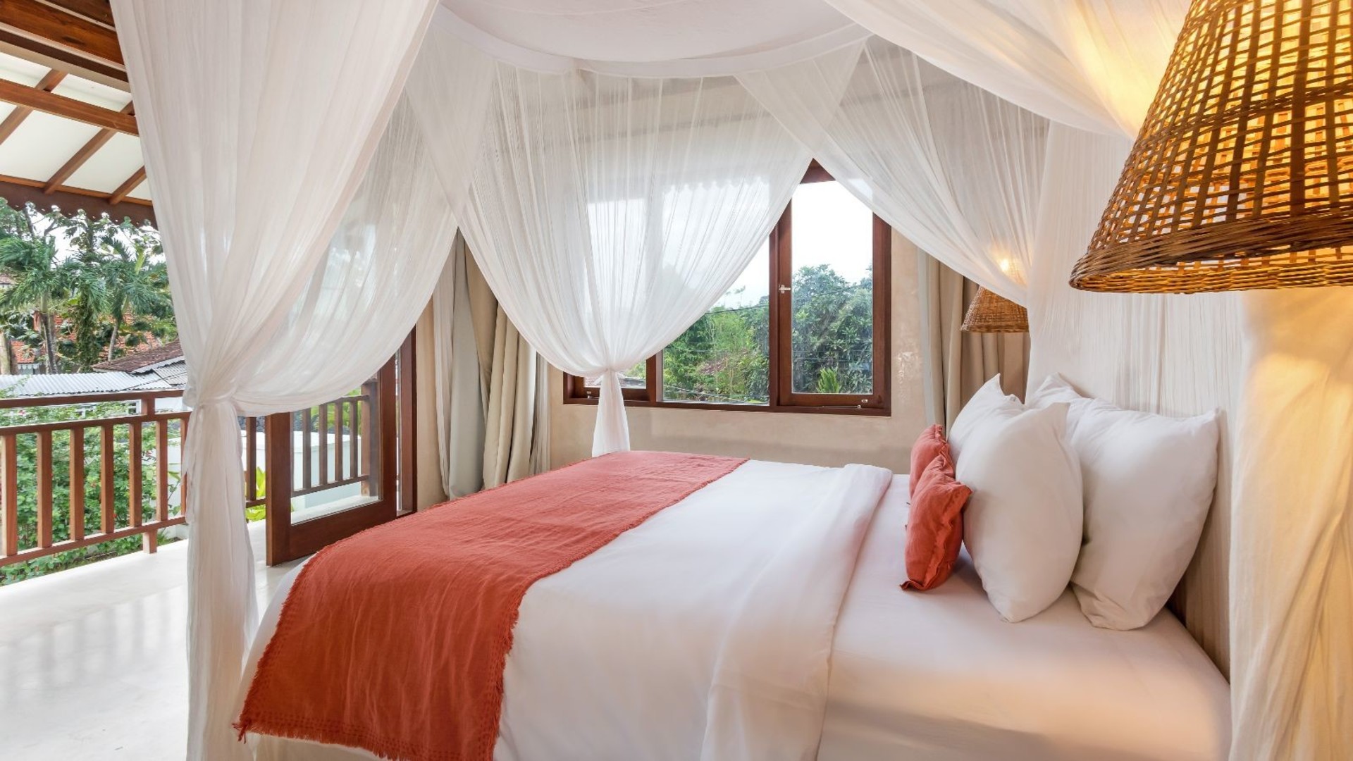 Amazing 4BR Villa With Pool, Bali Villa 2217