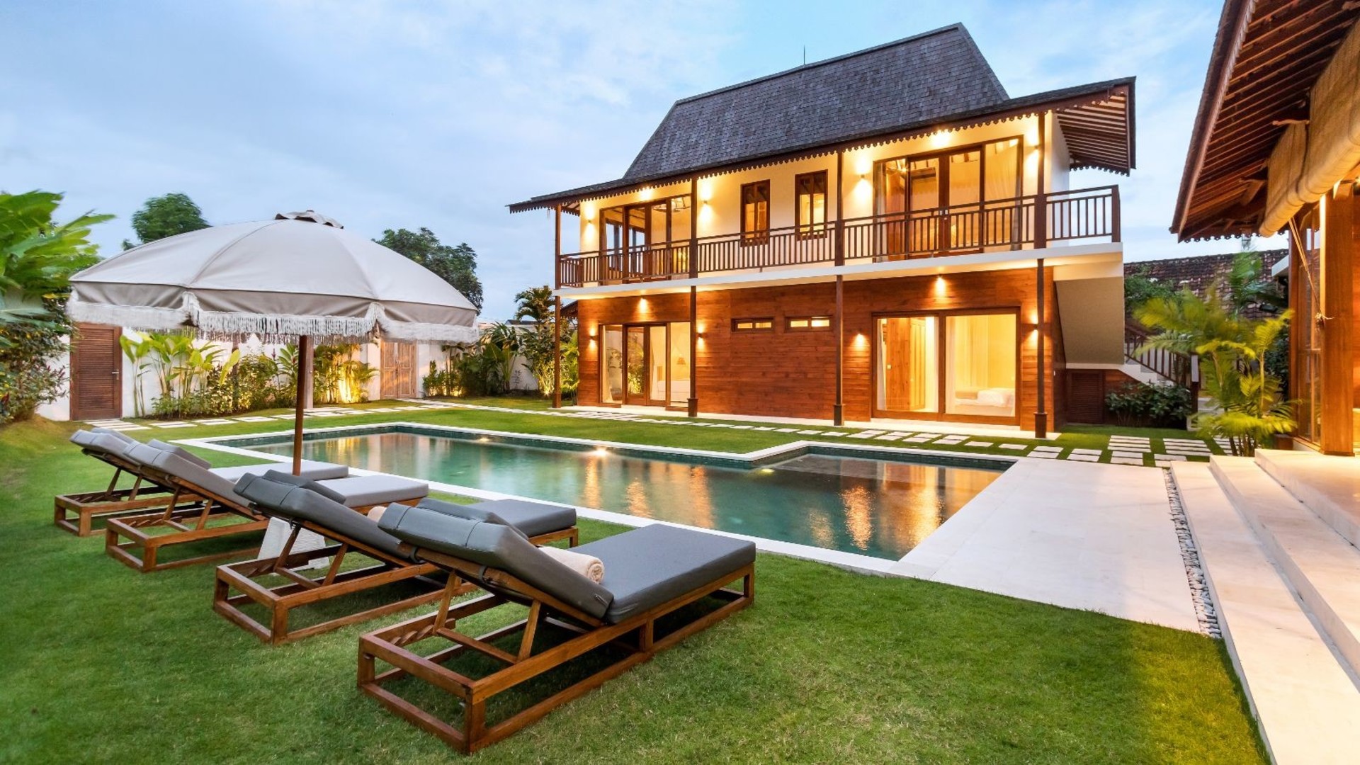 Wonderful 9BR Villa with Pool, Bali Villa Bali Villa 2218