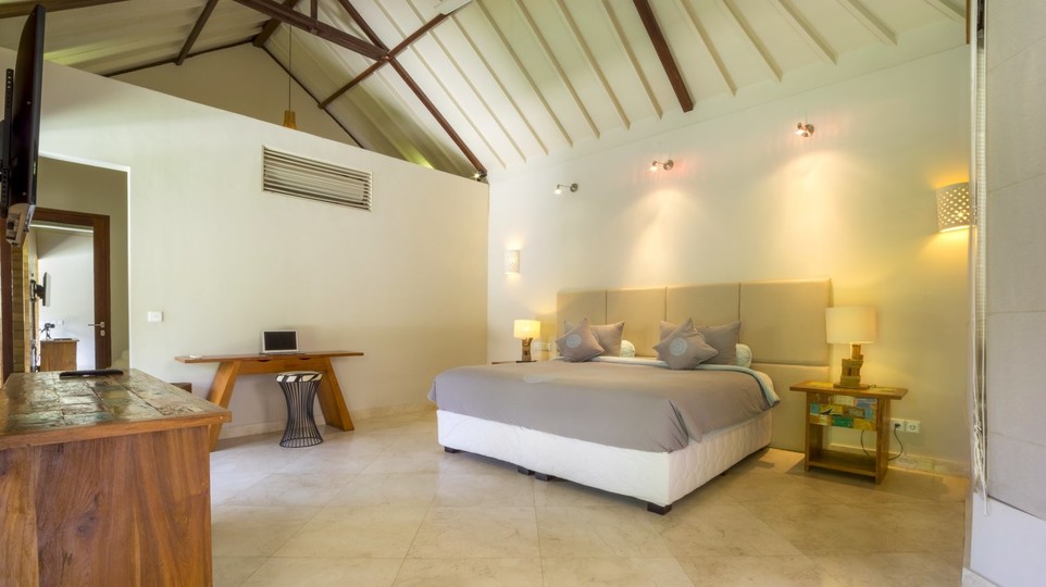 Great 2BR Villa W/ Amazing Pool & Garden, Bali Villa 2226
