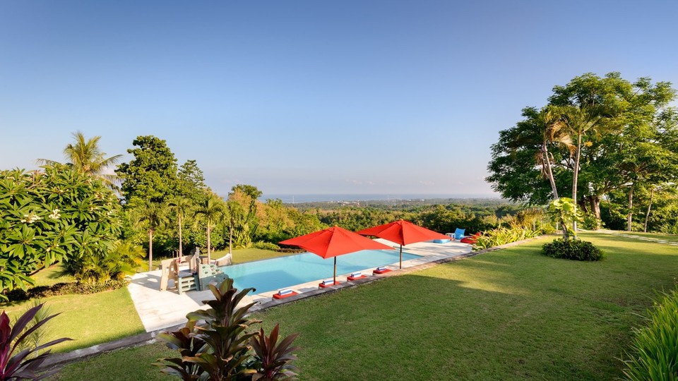 Lovely 3BR Villa W/ Amazing Pool & Sea views, Bali Villa 2235