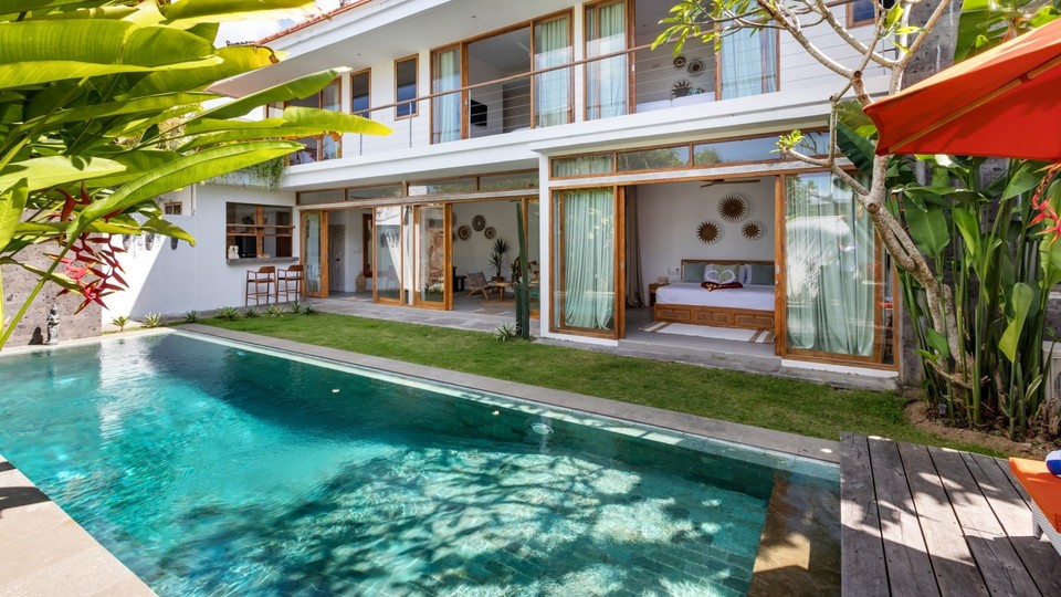 Enjoy Fully Equipped 4BR Villa W/ Pool & Garden, Bali Villa 2236, Canggu, Indonesia