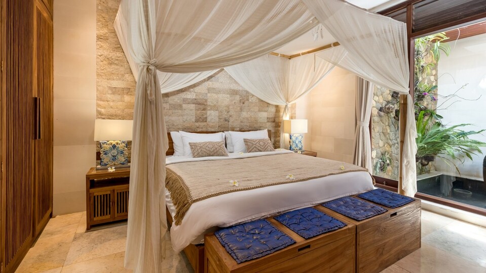 Enjoying Your Holiday in a Luxury 5 Star Villa in Candidasa, For Less Than a Hotel, Villa Bali 2243