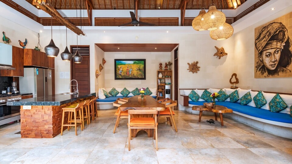 Enjoying Your Holiday in a Luxury 5 Star Villa in Candidasa, For Less Than a Hotel, Villa Bali 2243