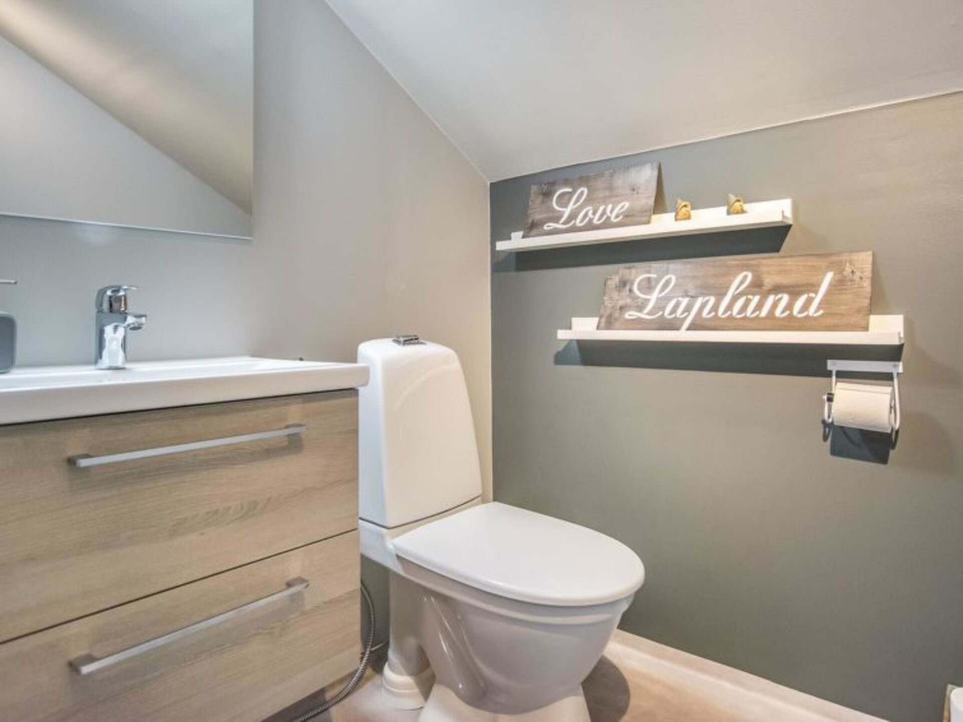Bathroom / Wellness