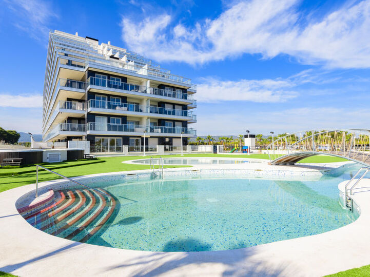 Serene Retreat in Costa del Azahar,1003, Oropesa del Mar, Spain
