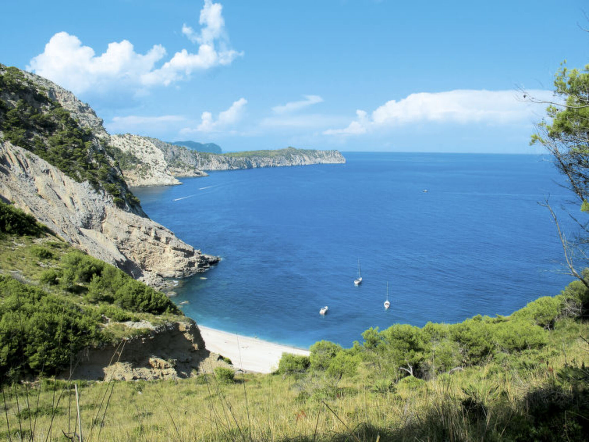 Stunning Oceanfront Villa in Mallorca,1609