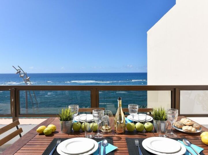 Stunning 2 Bedroom Apartment,1042, Gran Canaria, Spain